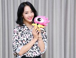 韩国女团福利视频在线,幕后花絮与粉丝互动瞬间